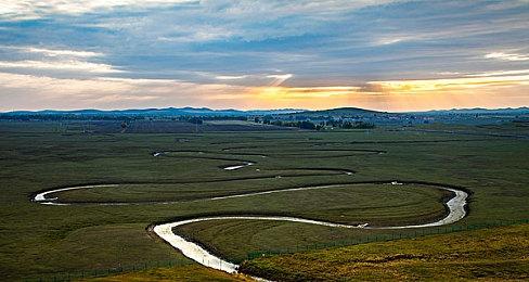 《夏日重现》游戏菱形朱鹭子角色PV 明年1月26日发售